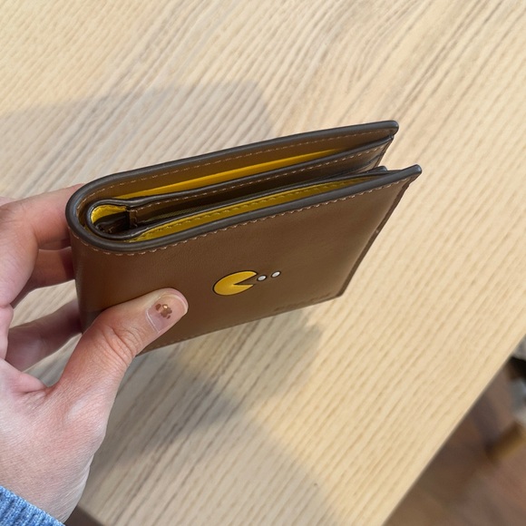 2 Piece Limited Edition Coach x PAC-MAN Wallet with insert - Picture 13 of 15